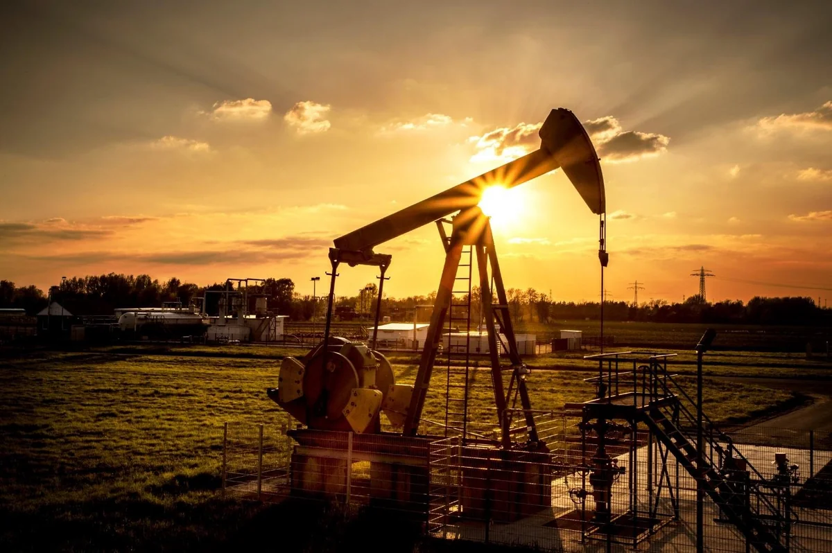 Румыния увеличила импорт нефти из Азербайджана почти на 20%