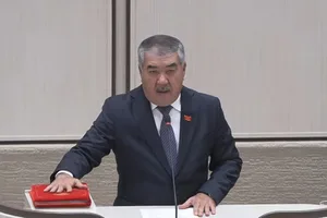 Экс-депутату Сулайманову изменили меру пресечения на подписку о невыезде