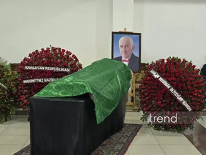 Xalq artisti Tofiq Bakıxanovla vida mərasimi keçirilir