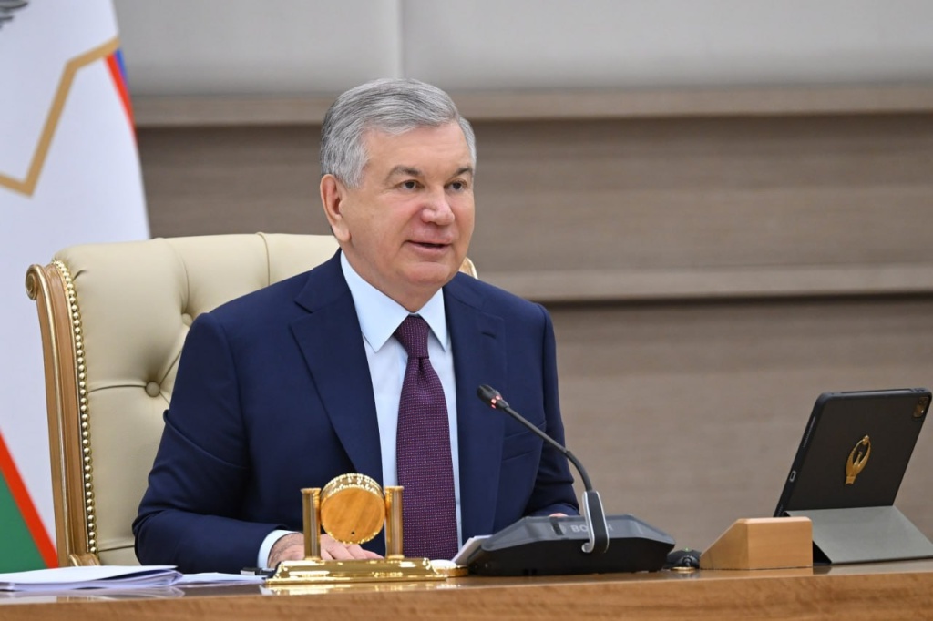 Шавкат Мирзиёев учредил памятный знак к 35-летию Независимости