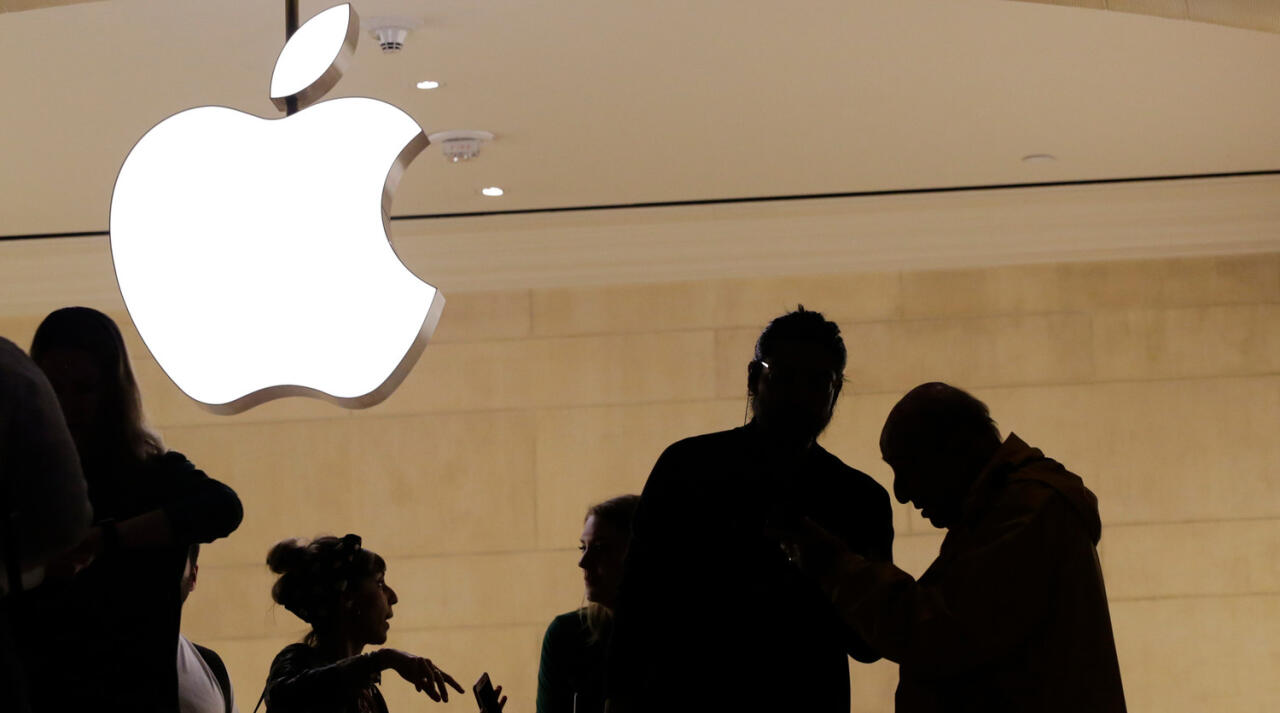 “Apple” yenidən dünyanın ən bahalı şirkəti olub