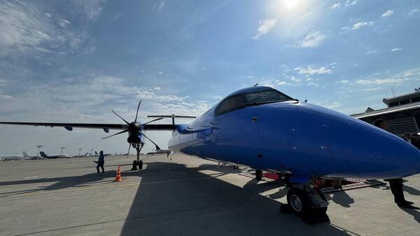 Летевший в Раззаков самолет Asman Airlines вернулся в Бишкек