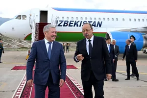 Премьер-министр Узбекистана Абдулла Арипов прибыл в Кыргызстан с рабочим визитом