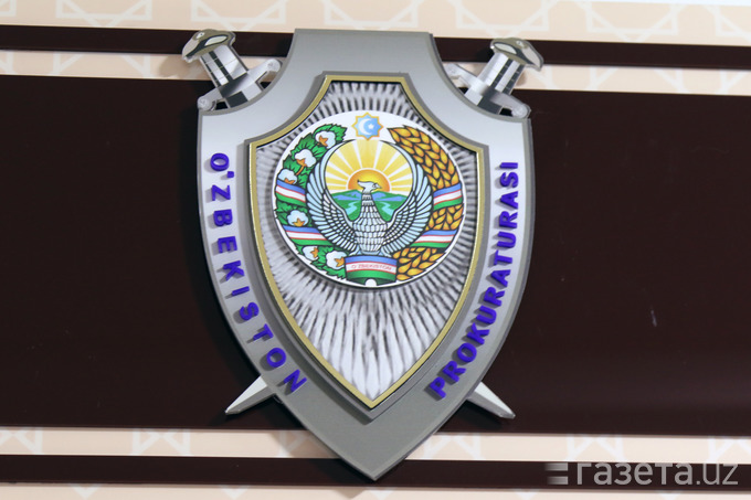 Инспектор по помощи несовершеннолетним подозревается во вступлении в половую связь с несовершеннолетней