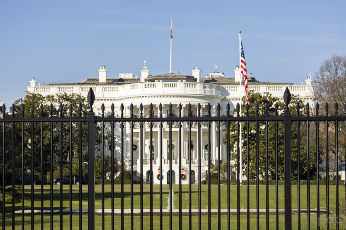 США ввели новые пошлины против 60 стран, включая Казахстан — Узбекистана в списке нет