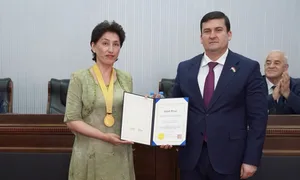 Таджикский учёный Мижгона Шарофова удостоена Gold Prize за исследование эндометриоза