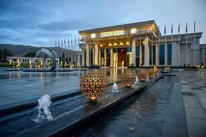 Более 11 километров кабельных линий проложено для электроснабжения Конгресс-холла «Ырыс Ордо»