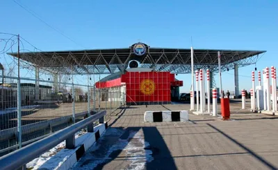 На границе Узбекистана и Кыргызстана прошли массовые задержания сотрудников КПП
