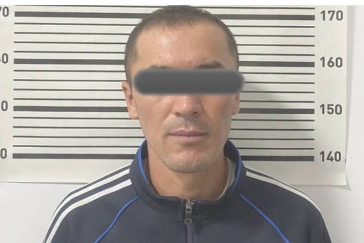 Муж избил жену и ребенка в Оше, милиция ведет проверку