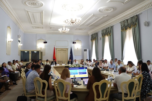 В Минэкономики обсудили климатическое финансирование, ESG и развитие углеродного рынка