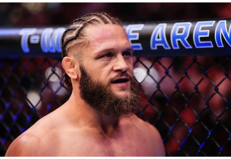 Физиев и Торрес прошли официальное взвешивание перед UFC Baku
