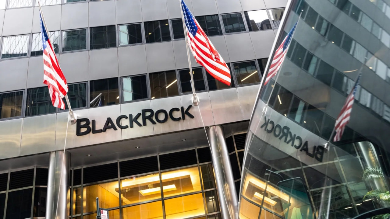 UzNIF перед IPO привлёк около 300 млн долларов от BlackRock, Franklin Templeton и других