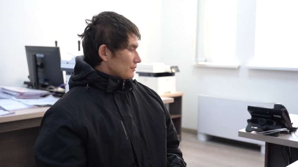 Понял, что слабее, и схватился за нож - первые детали резонансного убийства семьи в Атырау