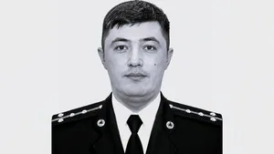 Спасатель МЧС погиб при эвакуации людей из пожара