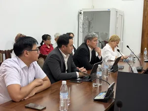Механизмы реабилитационной помощи людям с инвалидностью оценят в КР