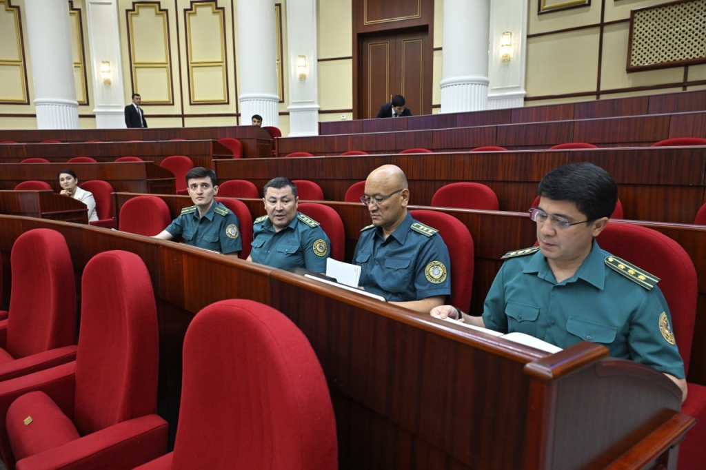 Для инспекторов профилактики в Узбекистане введут механизм инициативы недоверия