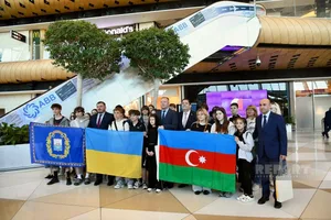 Еще одна группа украинских детей доставлена в Азербайджан для реабилитации