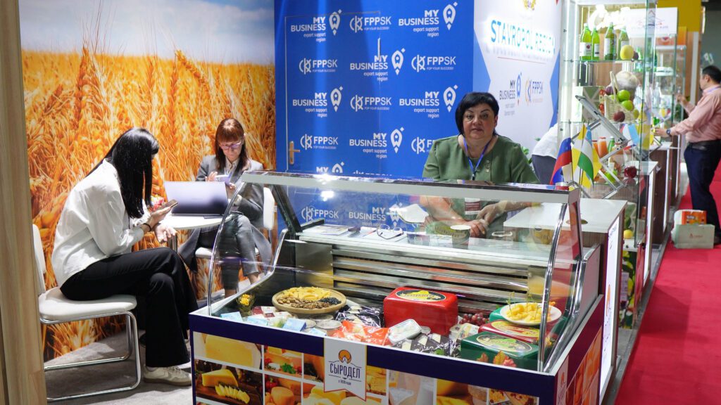Технологии вкуса: российские производители представили свои новинки на стартовавшей FoodWeek | Репортаж