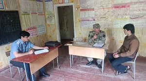 В Таджикистане расследуют случай жестокого обращения с детёнышем лисицы