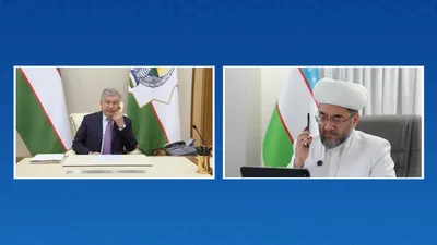 Шавкат Мирзиёев связался с Меккой и поздравил узбекских паломников с наступающим Курбан хайитом
