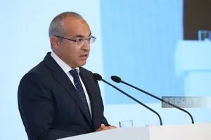 Микаил Джаббаров и Сердар Бердымухамедов обсудили продвижение совместных инициатив