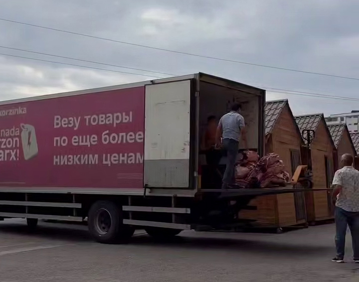 Korzinka изъяла из продажи партию мяса, попавшую на скандальное видео