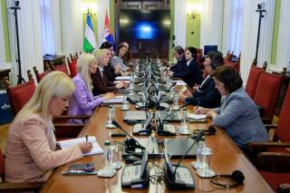 Обсуждены перспективы расширения межпарламентского сотрудничества между Узбекистаном и Сербией
