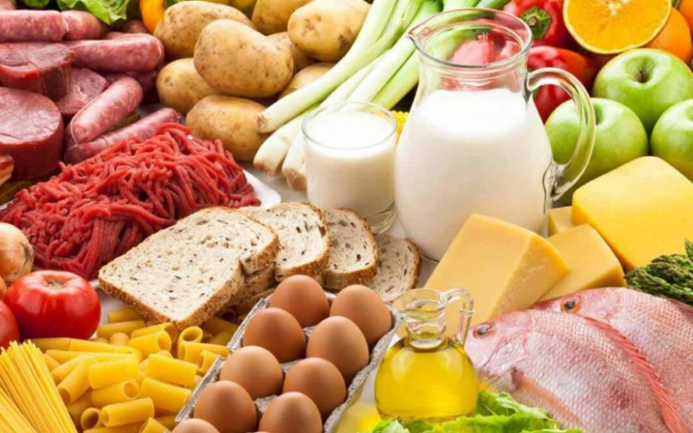 В Кыргызстане подорожали картофель, лук и мясо