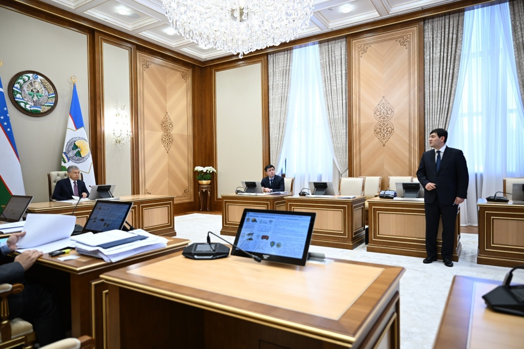 Государство перестанет регулировать цены на уголь и ликвидирует "Кумир таъминот"