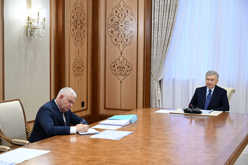 Офицерам Узбекистана удвоят надбавки, а ветеранам выплатят по 30 миллионов сумов