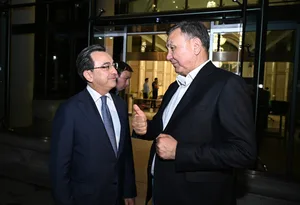 Генсек ОТГ прибыл в Азербайджан