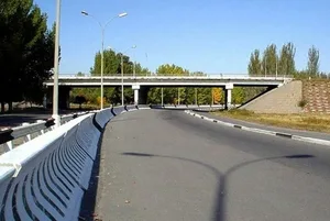 На дороге к аэропорту «Манас» в Бишкеке изменят схему движения