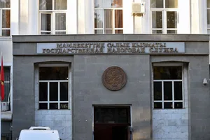 Счетная палата выявила риски непоступления 11,5 млрд сомов в бюджет и другие нарушения в Налоговой службе