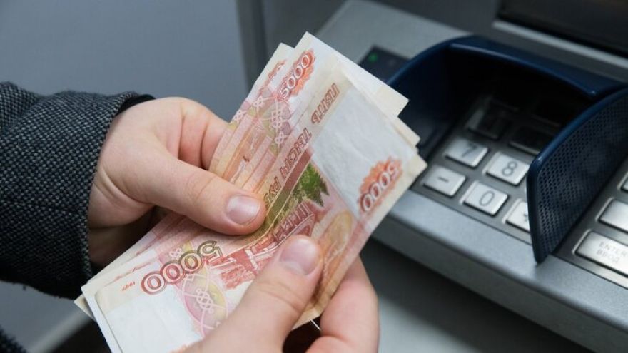 В некоторых банках стран ЕАЭС ввели комиссию за прием наличных российских рублей