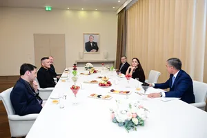 Вице-президент Фонда Гейдара Алиева Лейла Алиева встретилась с руководителем Ватиканской апостольской библиотеки и Апостольского архива (ФОТО)