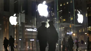 Apple подала в суд на OpenAI из-за предполагаемой кражи коммерческих секретов