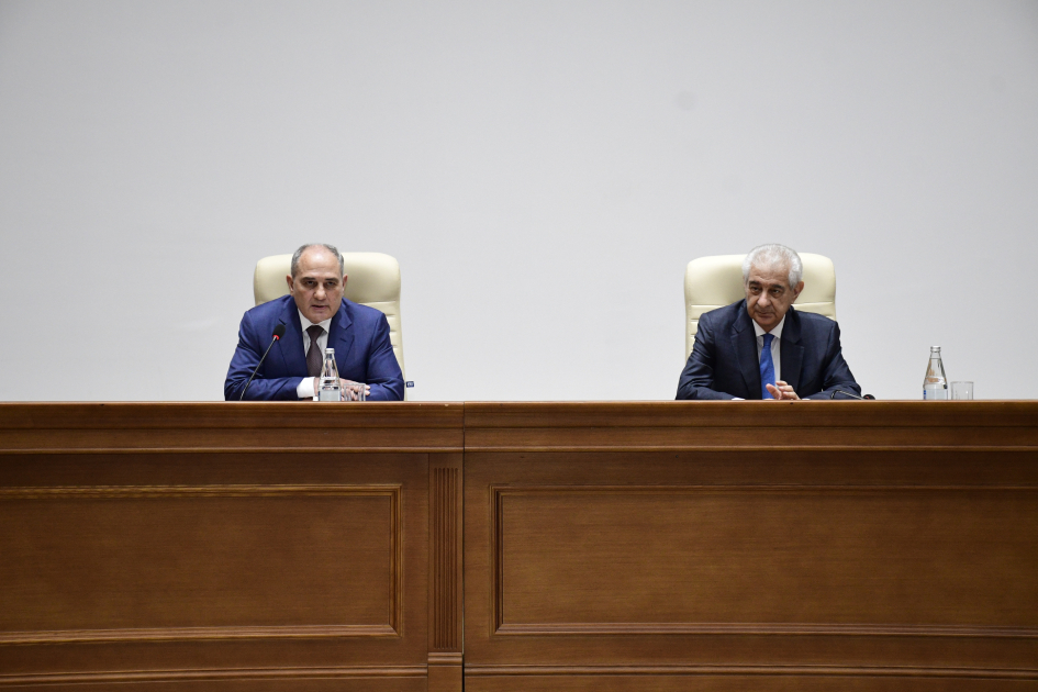 Правление партии «Ени Азербайджан» провело заседание