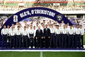 Президент принял участие в церемонии проводов национальной сборной на чемпионат мира
