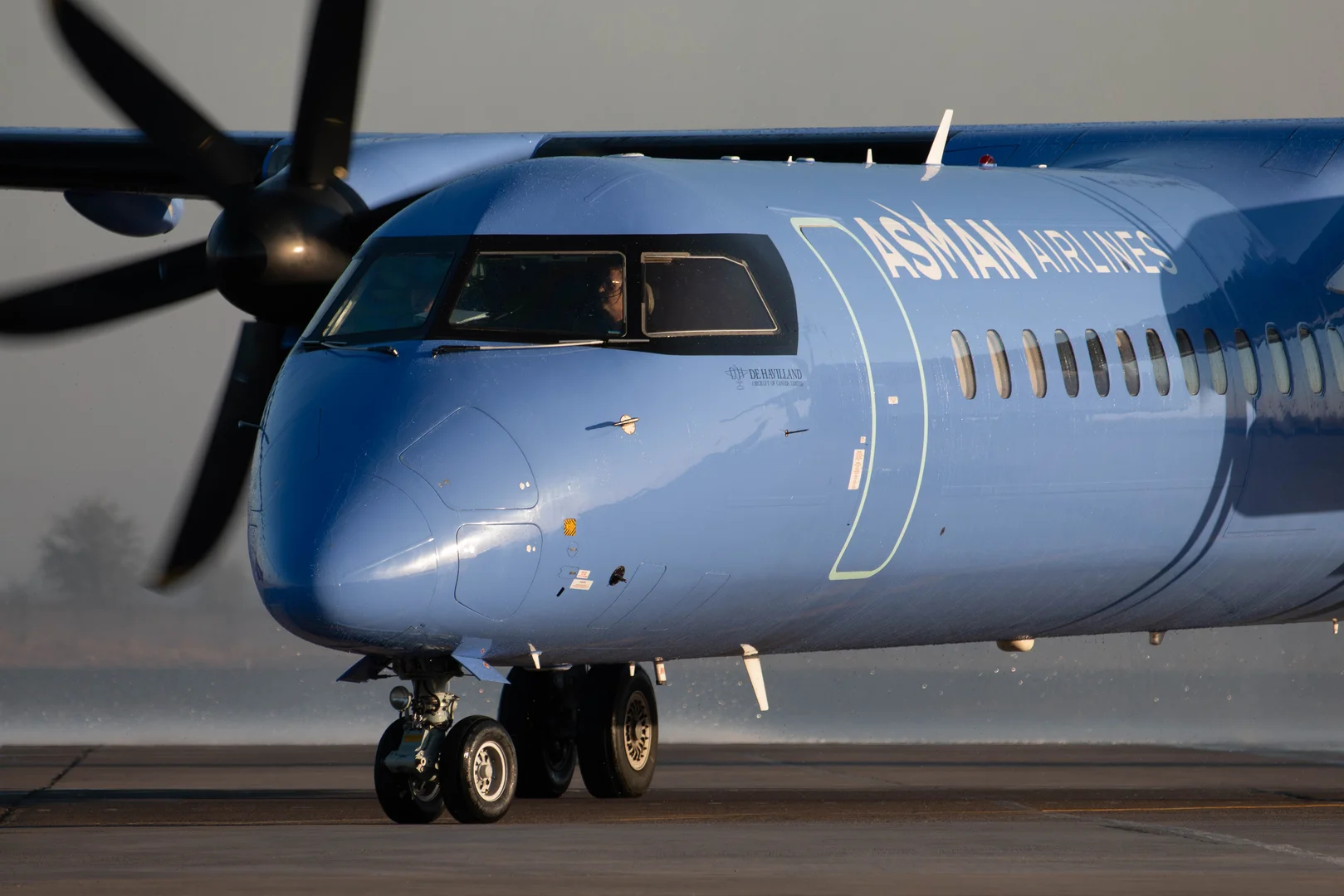 Самолет Asman Airlines вернулся в аэропорт Бишкека после срабатывания предупреждающего сигнала о работе одной из систем воздушного судна