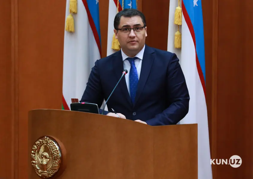 Русланбек Давлетов покинул пост советника президента 21:35 / 13.08.2026 21:35 / 13.08.2026 Русланбек Давлетов покинул пост советника президента