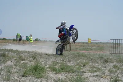 Чемпионат Узбекистана Rally Muynak – 2026 прошел на высохшем дне Аральского моря. Видео