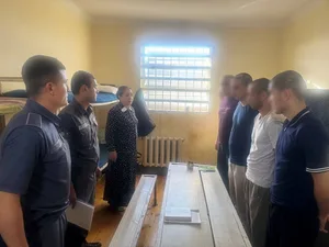 Следователи проверят сотрудников бухарского СИЗО после жалоб на пытки и выбивание показаний