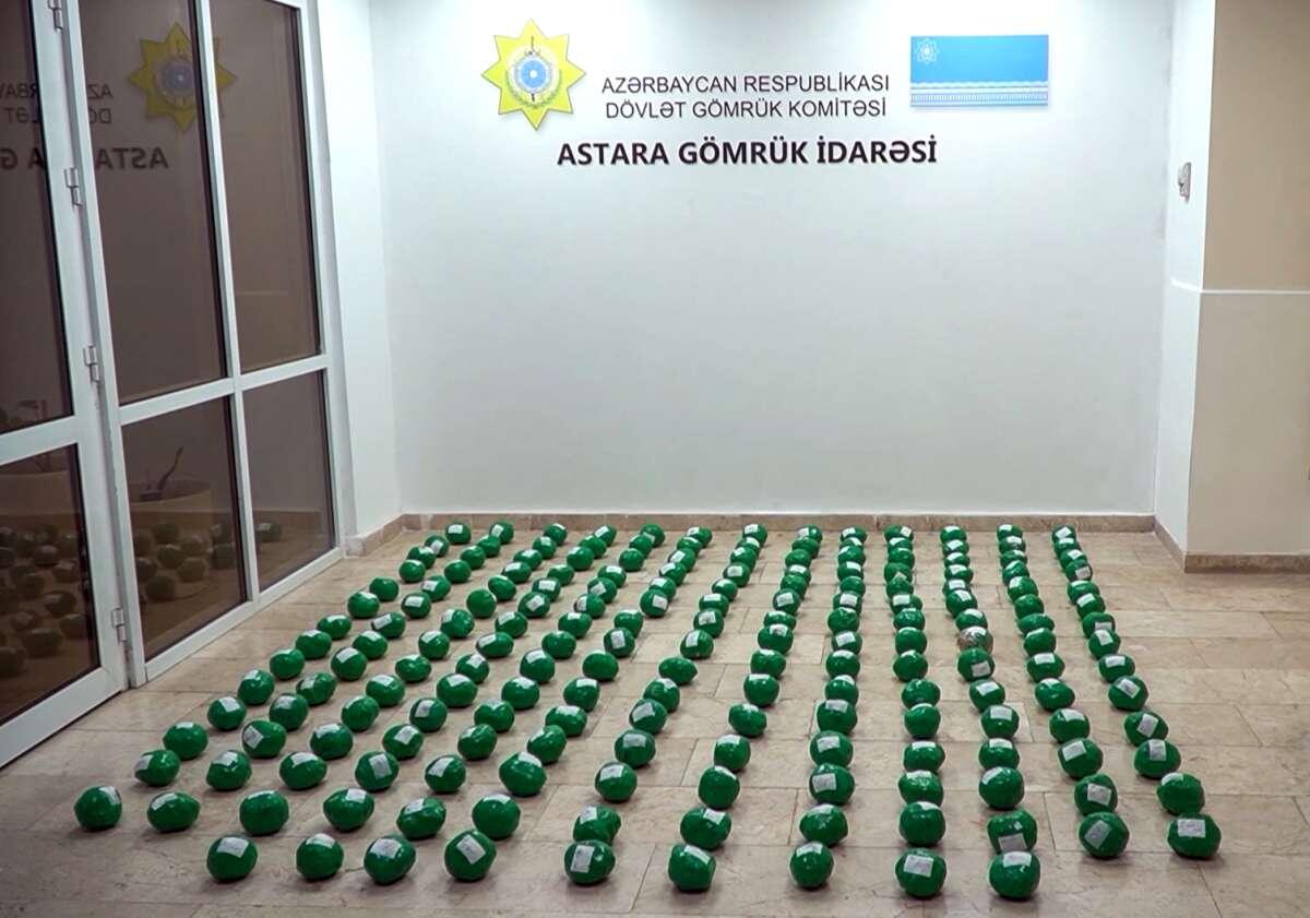 В Азербайджане пресекли транзит наркотиков из Ирана в Россию