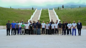 Рашад Набиев встретился с дзюдоистами на сборах в Гусаре