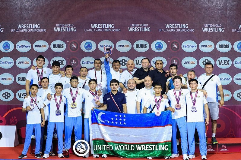 Сборная Узбекистана U17 стала второй на чемпионате Азии по греко-римской борьбе