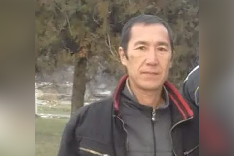 В городе Ош почти месяц ищут пропавшего Улукбека Туркбаева