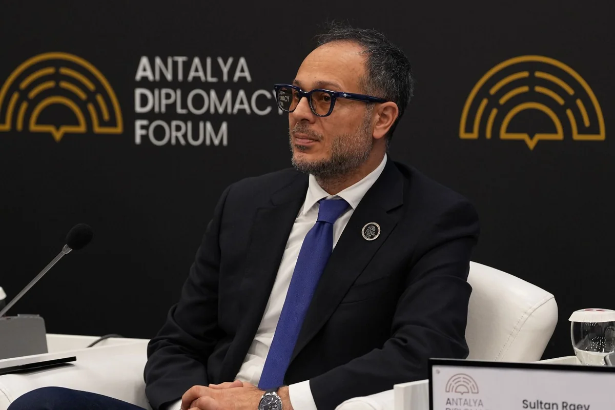 Генсек ТюркПА выступил на Анталийском дипломатическом форуме