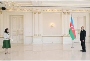 Президент Ильхам Алиев принял верительные грамоты нового посла Ирландии в Азербайджане