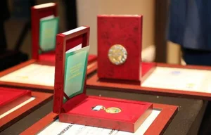 В Узбекистане появится знак отличия для налоговиков и новые льготы для бизнеса