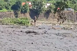 МЧС спасло сотрудника Загатальского заповедника из зоны паводка-ВИДЕО